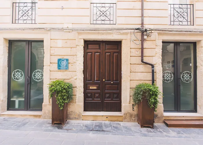 Dimore Delle Zagare Ortigia לינה וארוחת בוקר 4*