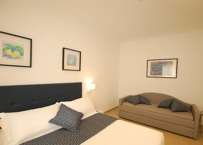 Bed & Breakfast Dimore Delle Zagare Ortigia 4*